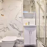 Wiktoryn 6 By Perfect 120 Apartamento Varsóvia